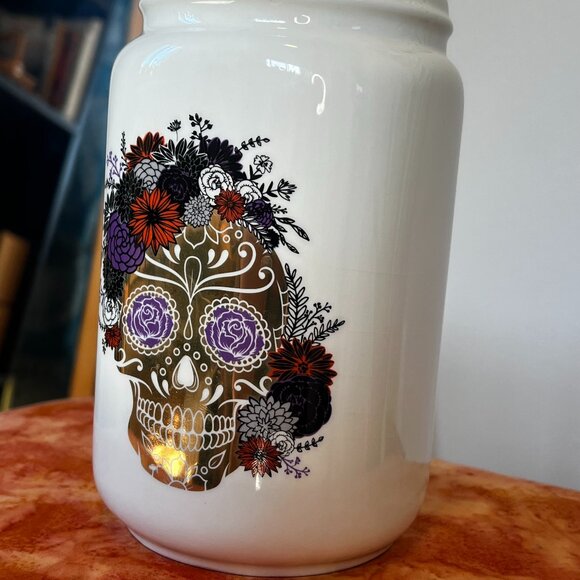 Ivory Gold Sugar Skeleton Vase Canister With Multi-Color Floral - Picture 10 of 11